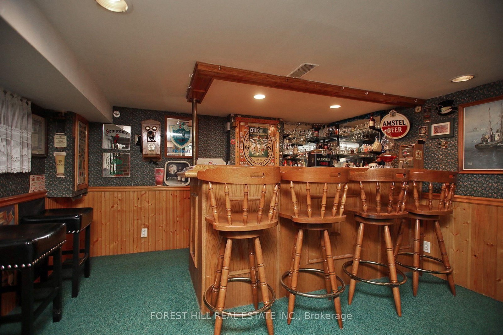 383 Scarborough Road • Toronto, ON photo 20