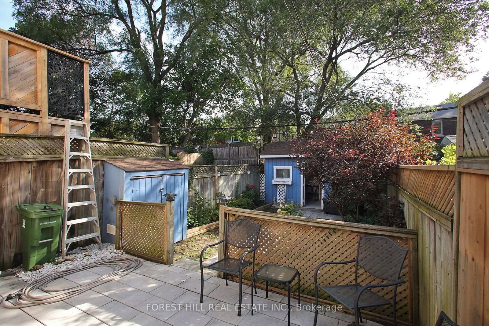 383 Scarborough Road • Toronto, ON photo 25