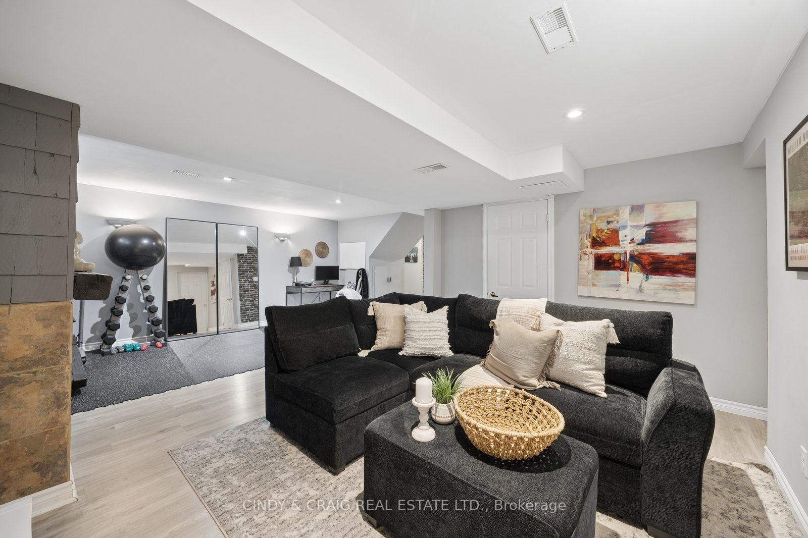 69 Kintyre Street • Clarington, ON photo 15