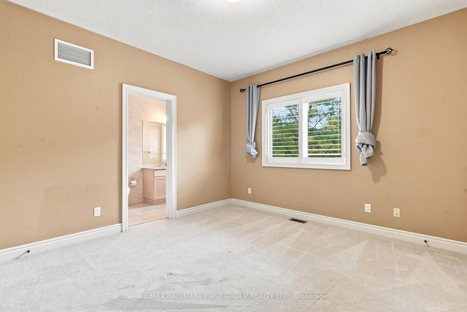 48 Buggey Lane • Ajax, ON photo 37