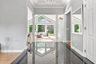 48 Buggey Lane • Ajax, ON photo 6