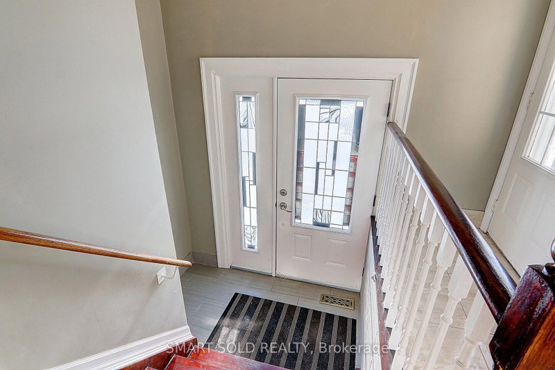 12 Glendinning Avenue