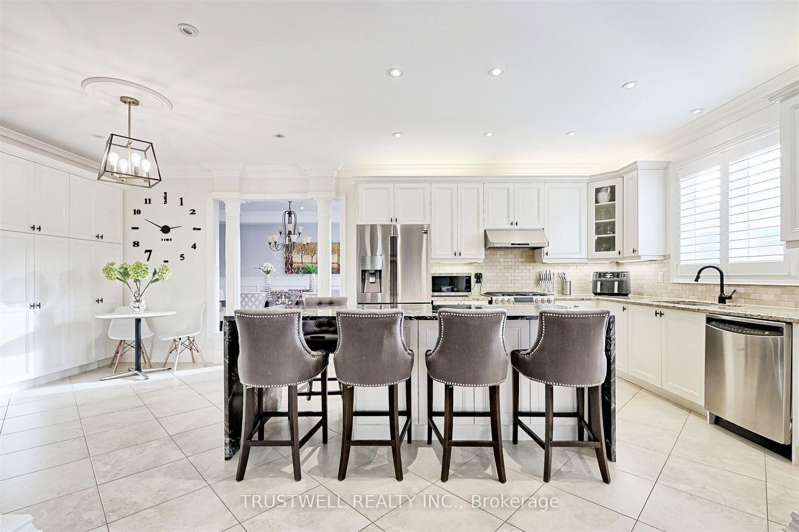 1799 Grayabbey Court • Pickering, ON photo 11