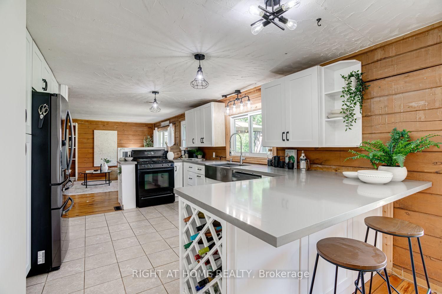 14455 Old Simcoe Road • Scugog, ON photo 14