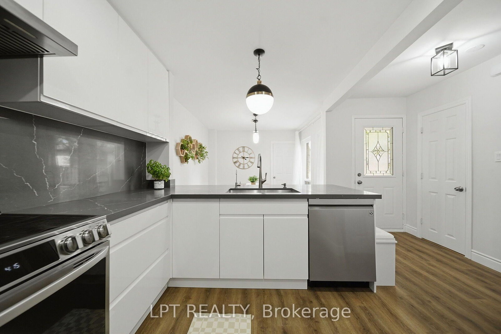 155 Glovers Road • #110 • Oshawa, ON photo 11