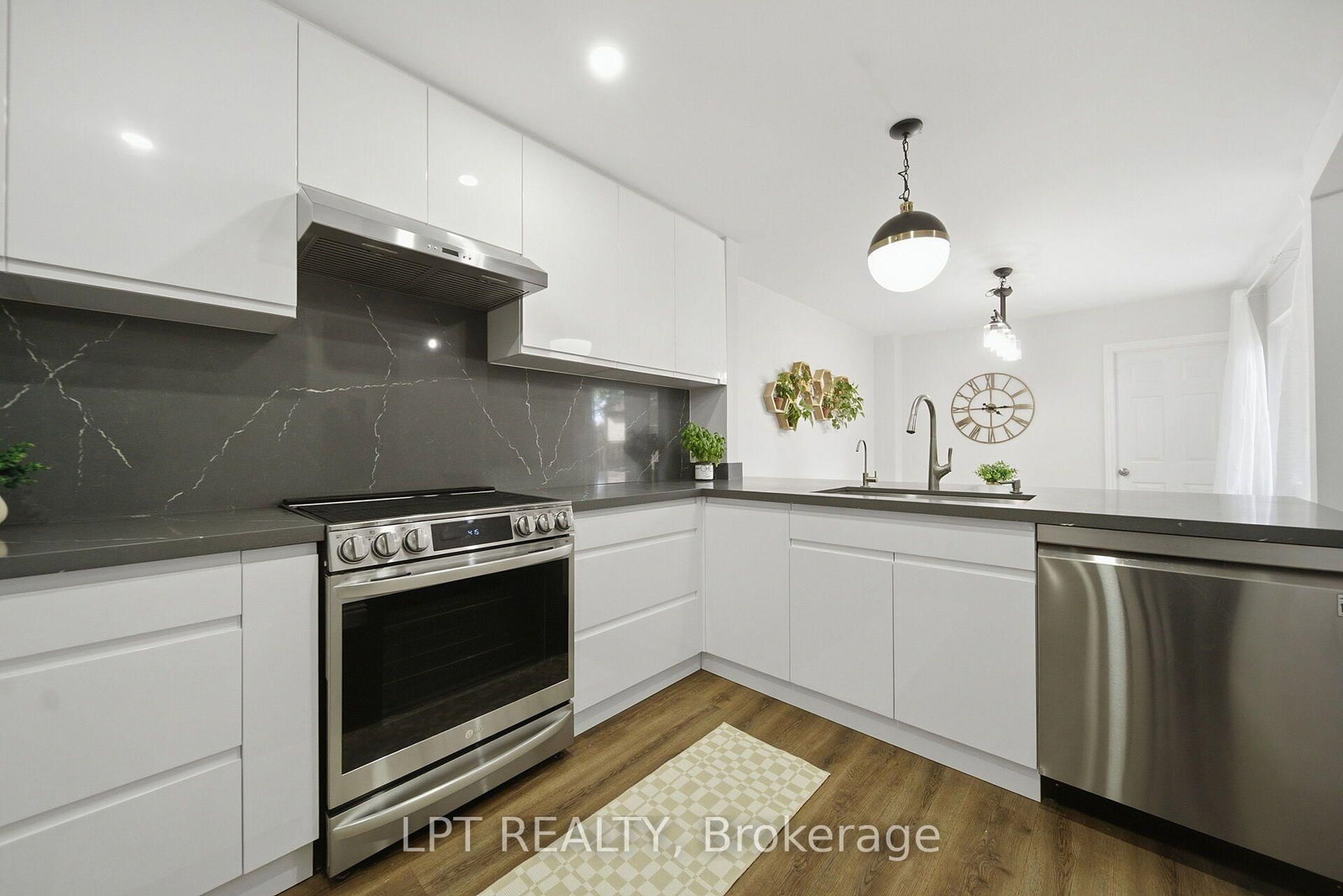 155 Glovers Road • #110 • Oshawa, ON photo 12