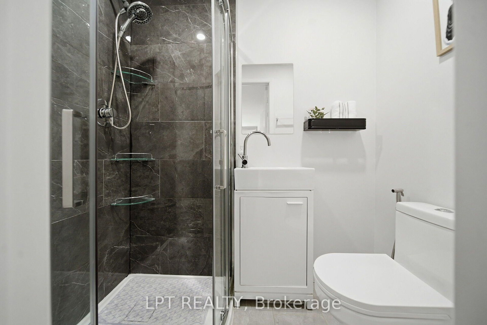 155 Glovers Road • #110 • Oshawa, ON photo 34