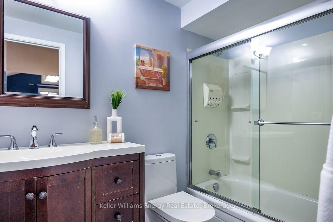 340 Pompano Court • Oshawa, ON photo 27
