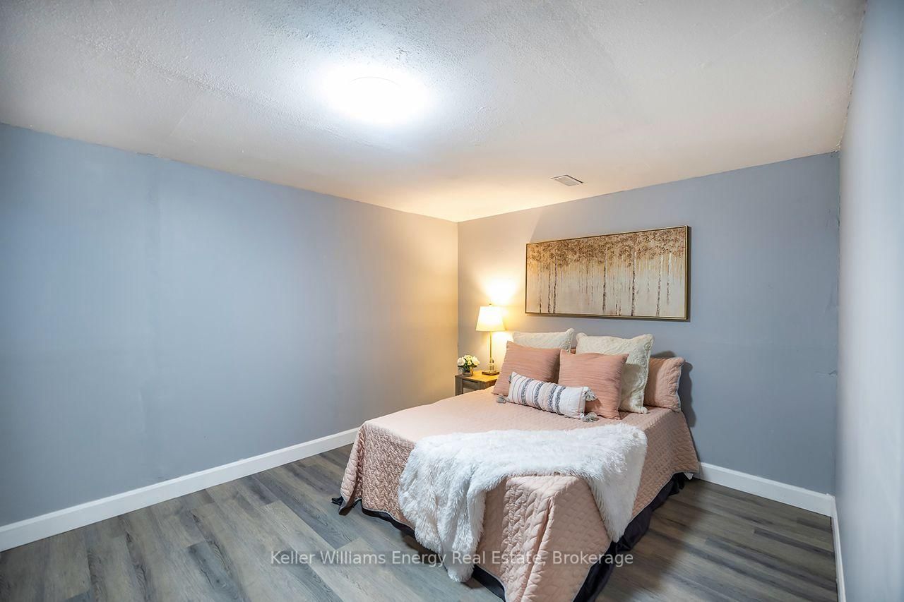 340 Pompano Court • Oshawa, ON photo 34