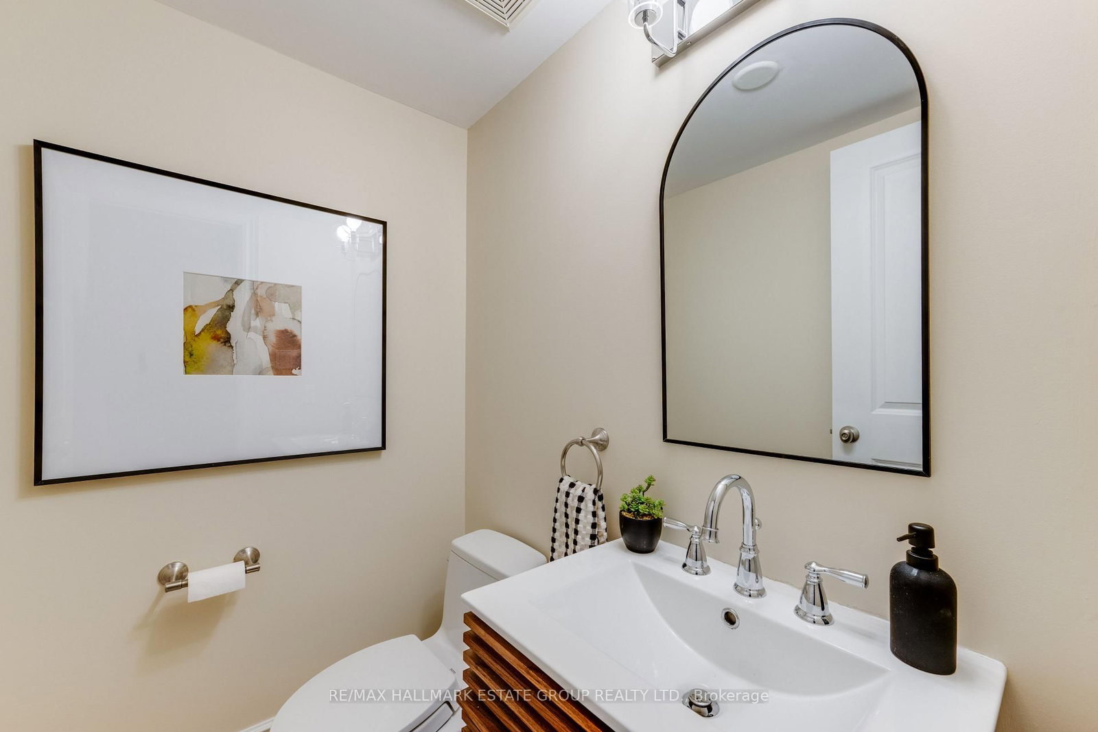 6B Scarborough Road • Toronto, ON photo 18