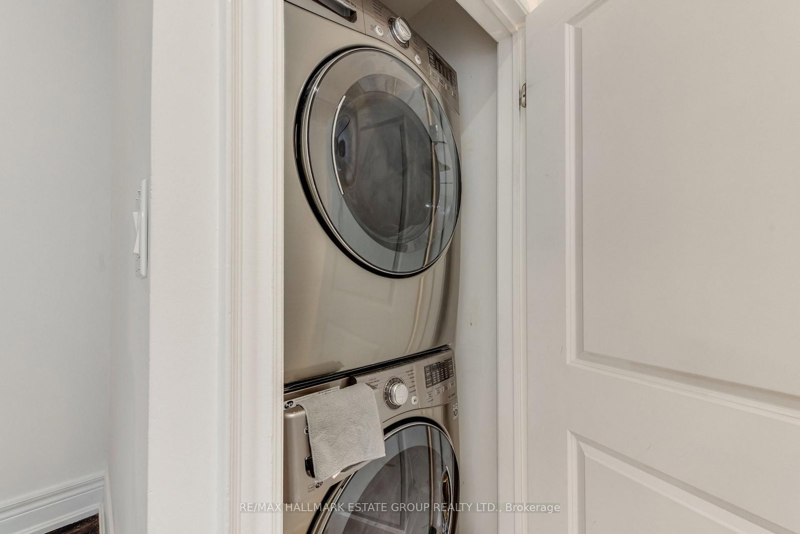 6B Scarborough Road • Toronto, ON photo 29