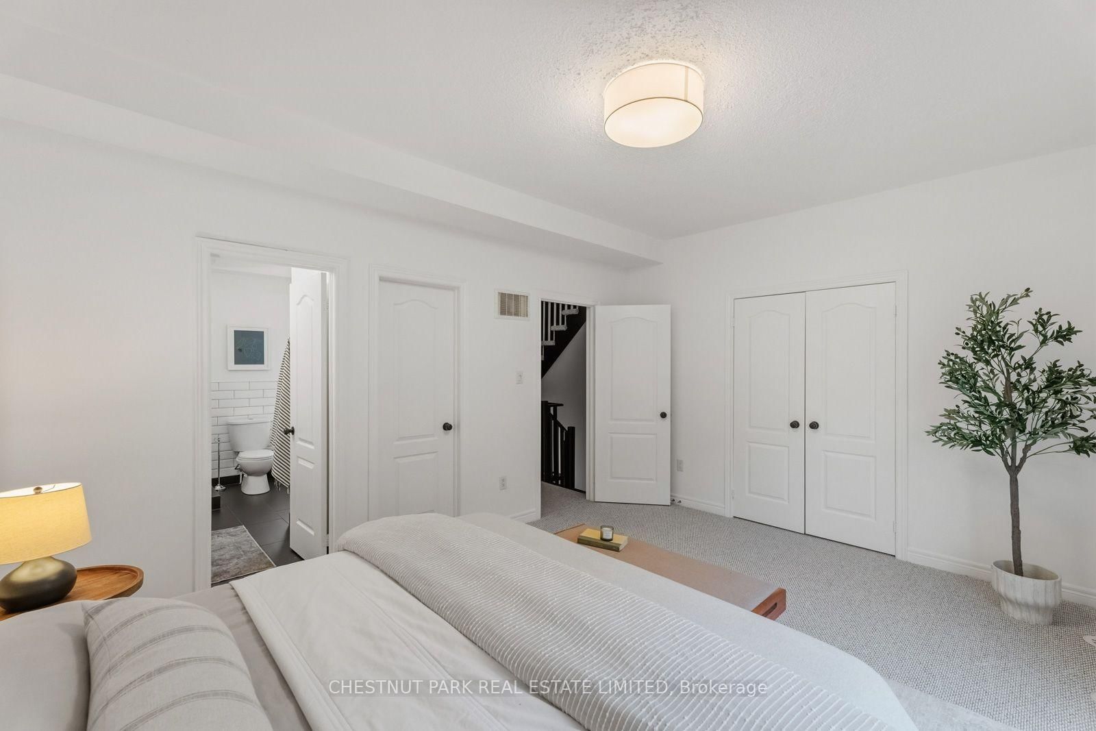1437 Queen Street E • Toronto, ON photo 23