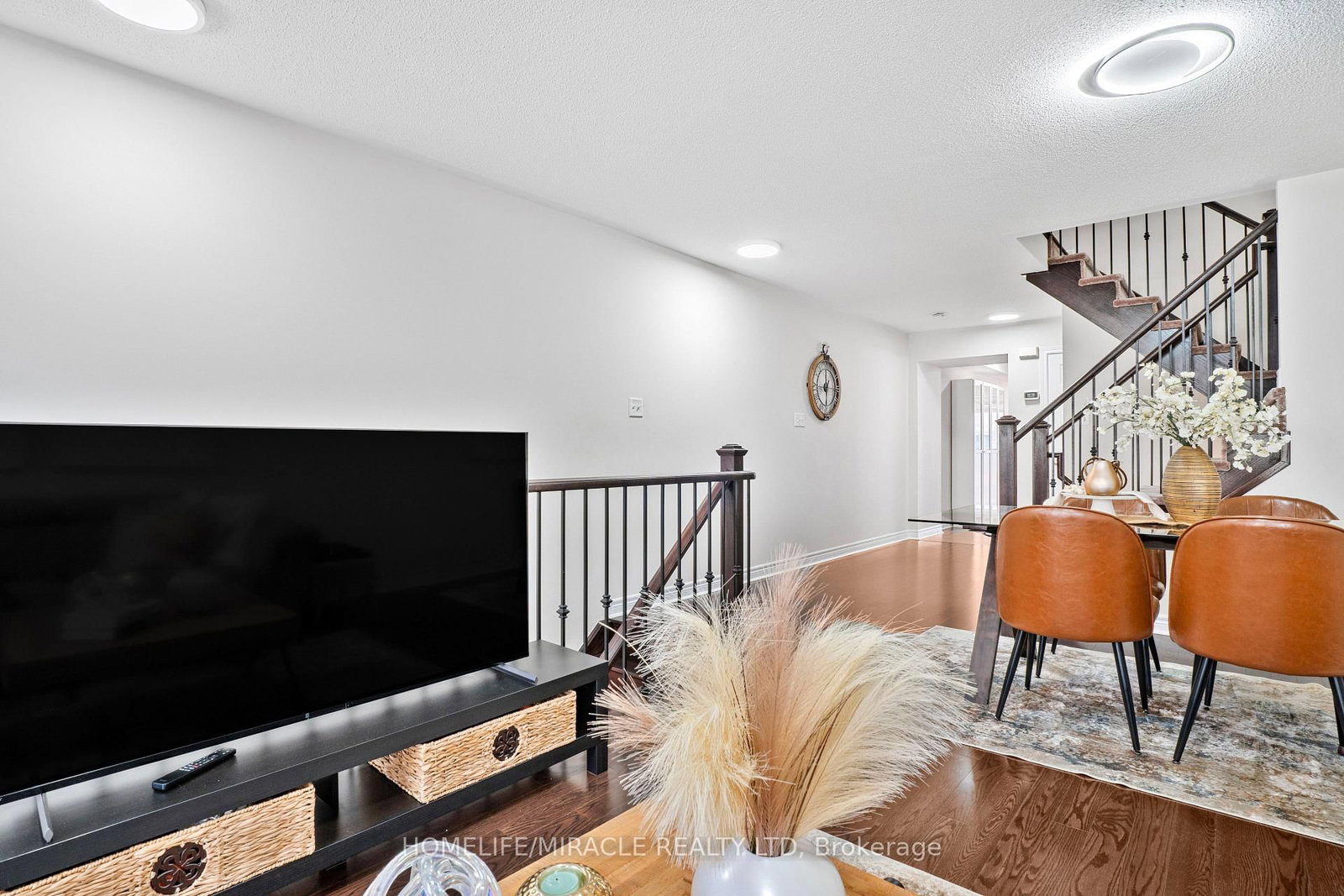 3 De Jong Street • Toronto, ON photo 9