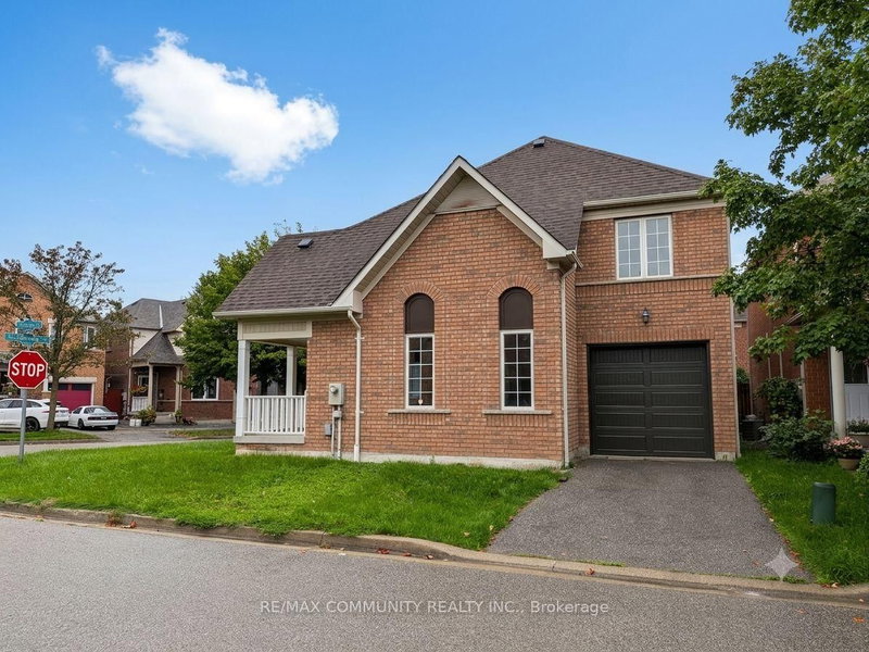 104 Mcsweeney Crescent