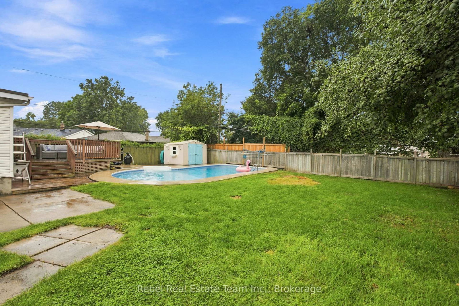 888-890 Liverpool Road • Pickering, ON photo 39