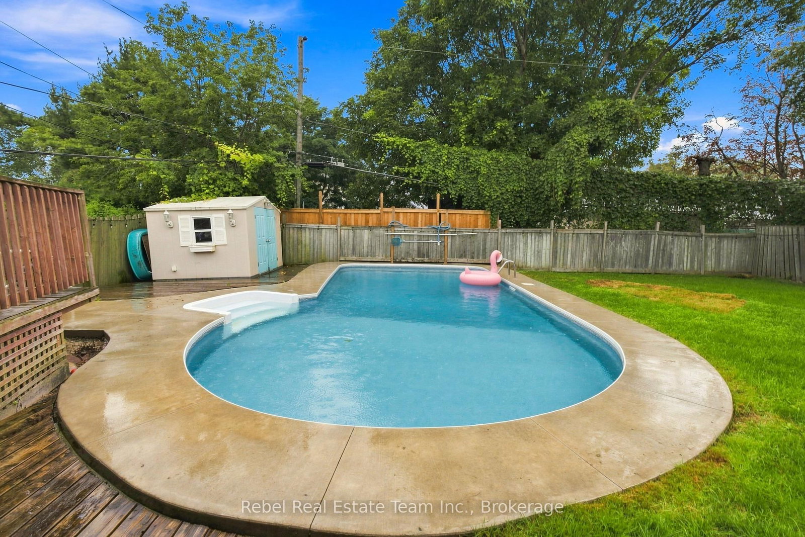 888-890 Liverpool Road • Pickering, ON photo 42