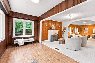 888-890 Liverpool Road • Pickering, ON photo 5
