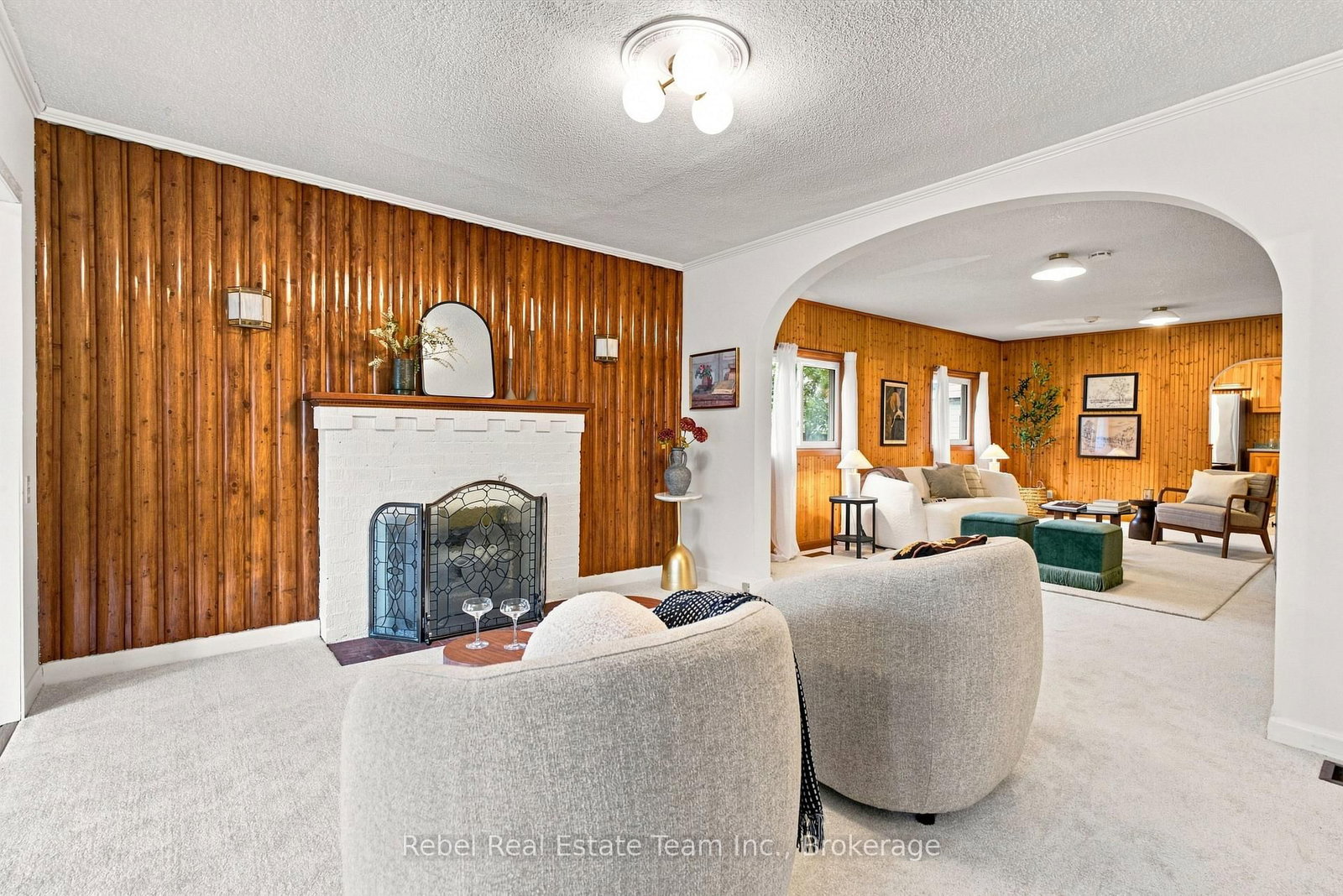 888-890 Liverpool Road • Pickering, ON photo 7