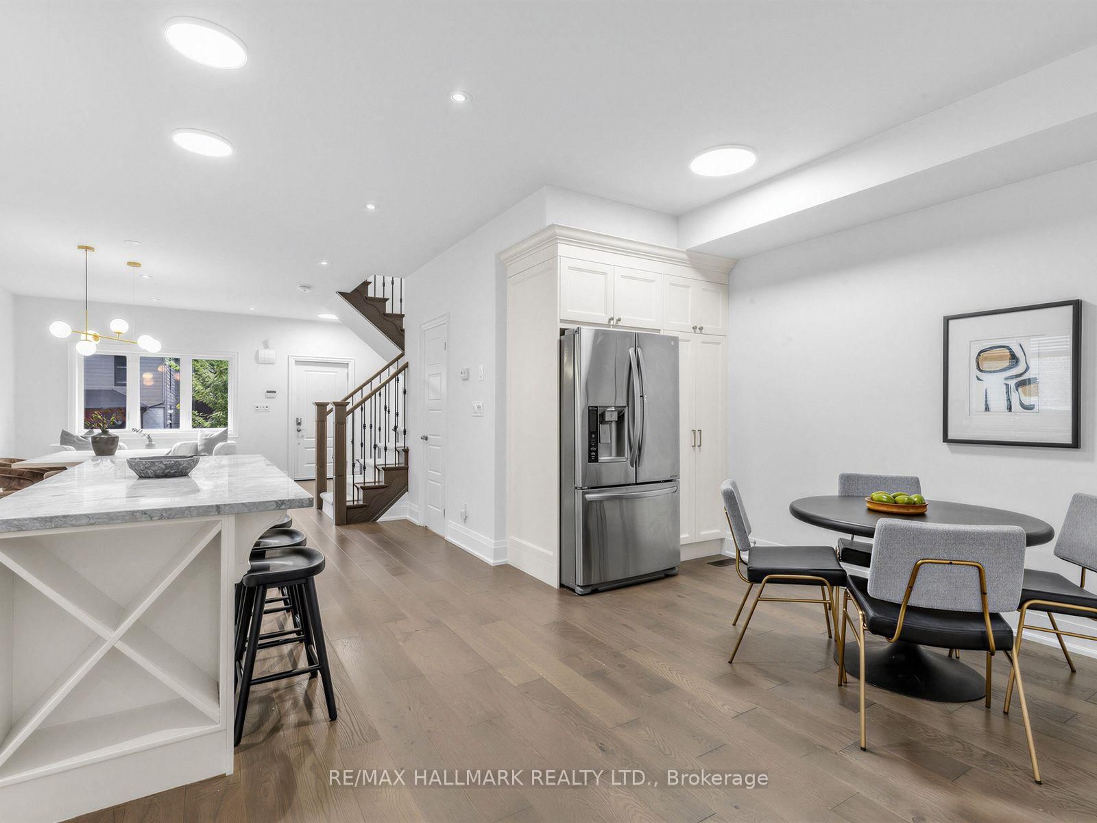 4 Woodville Avenue • Toronto, ON photo 10