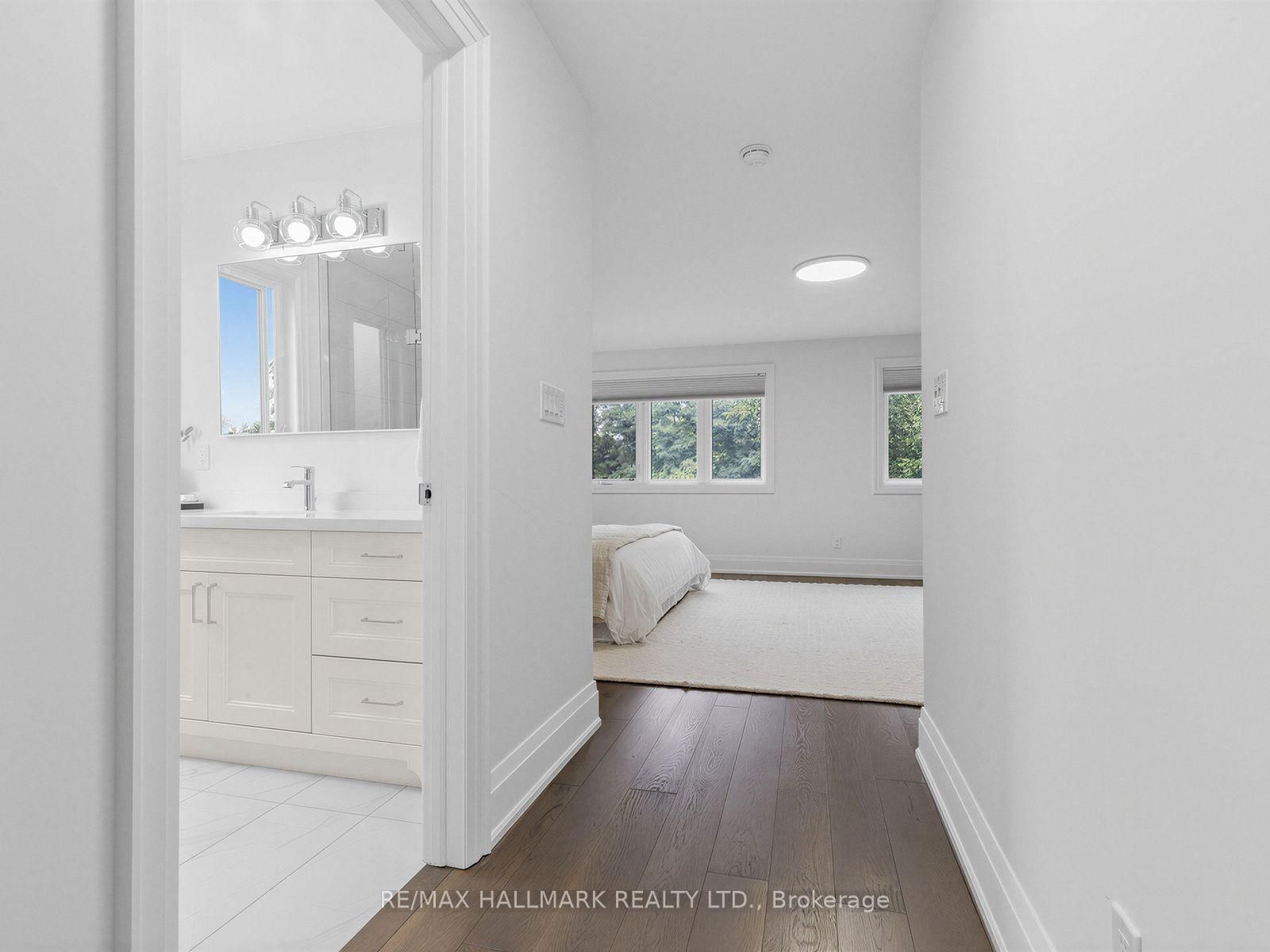 4 Woodville Avenue • Toronto, ON photo 24