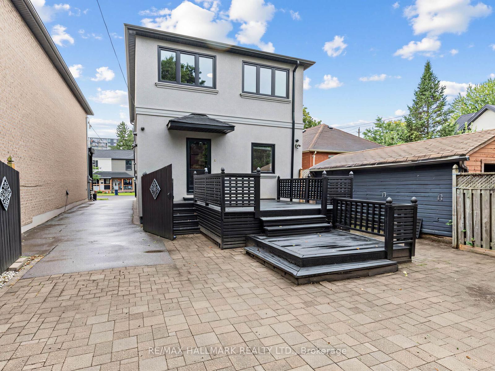 4 Woodville Avenue • Toronto, ON photo 38