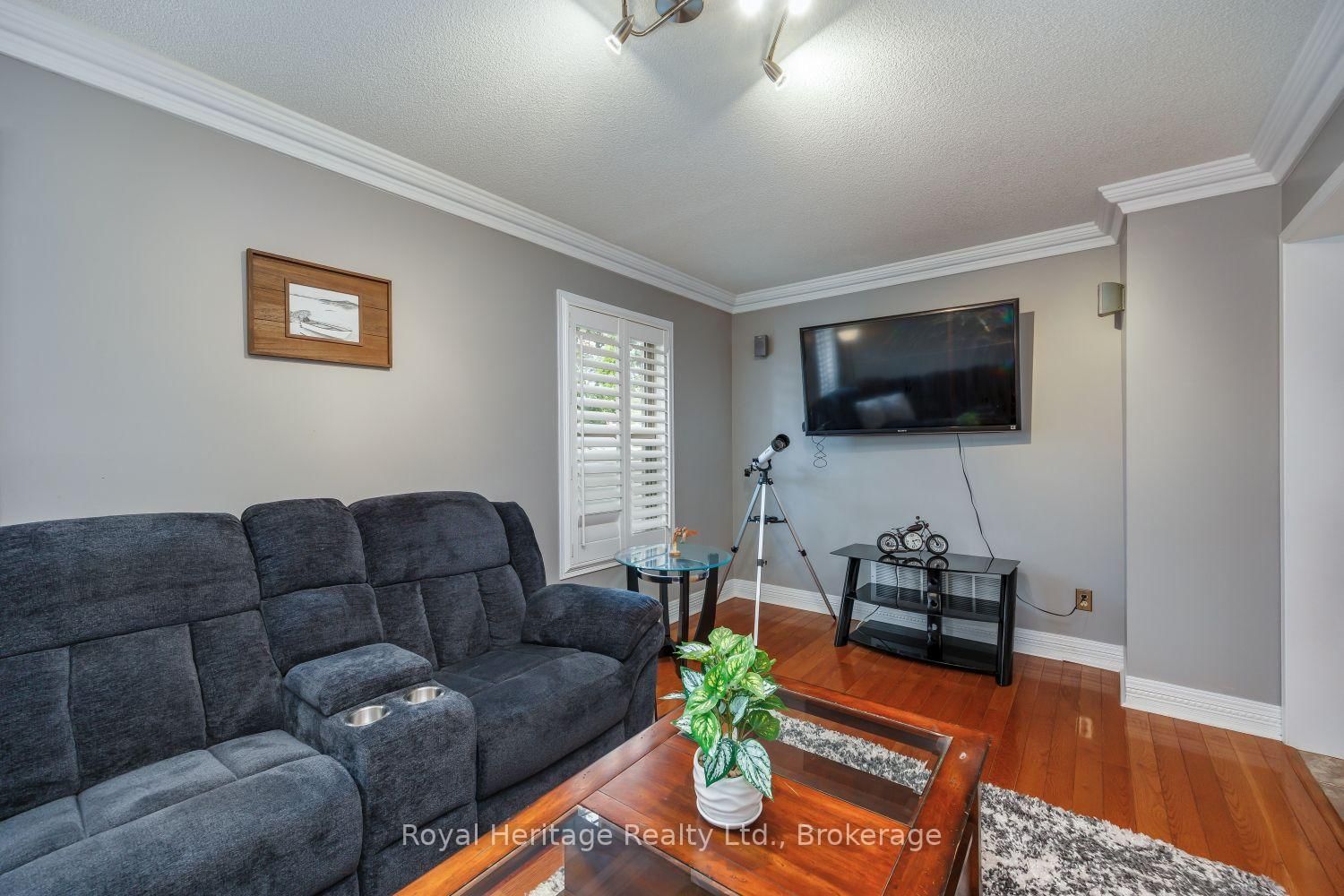 455 Ormond Drive • Oshawa, ON photo 23