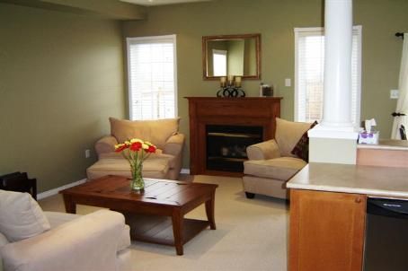 94 Bayberry Crt, Whitby, L1M2L1 | Image 2