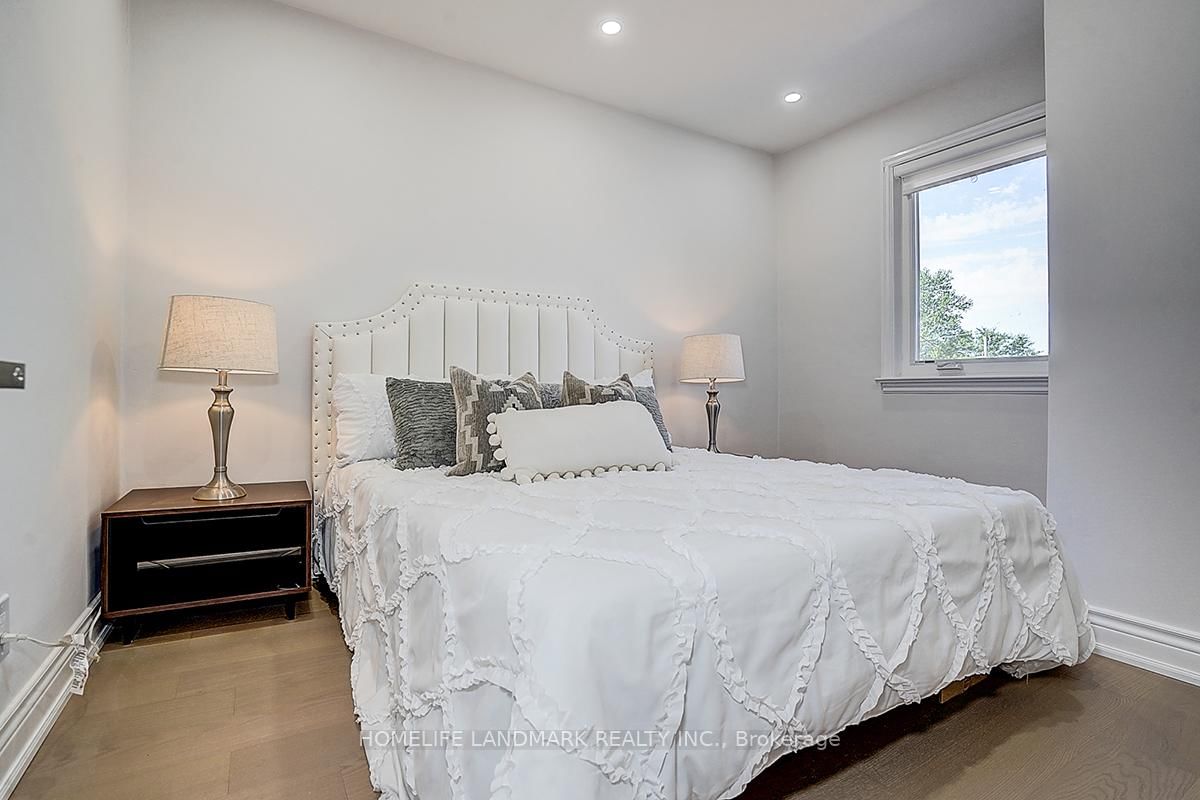 572 Pharmacy Avenue • Toronto, ON photo 10