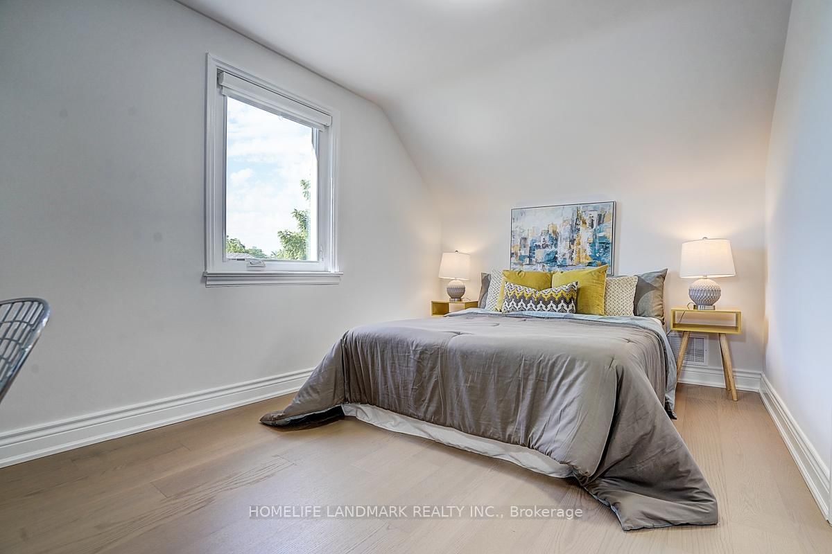 572 Pharmacy Avenue • Toronto, ON photo 18