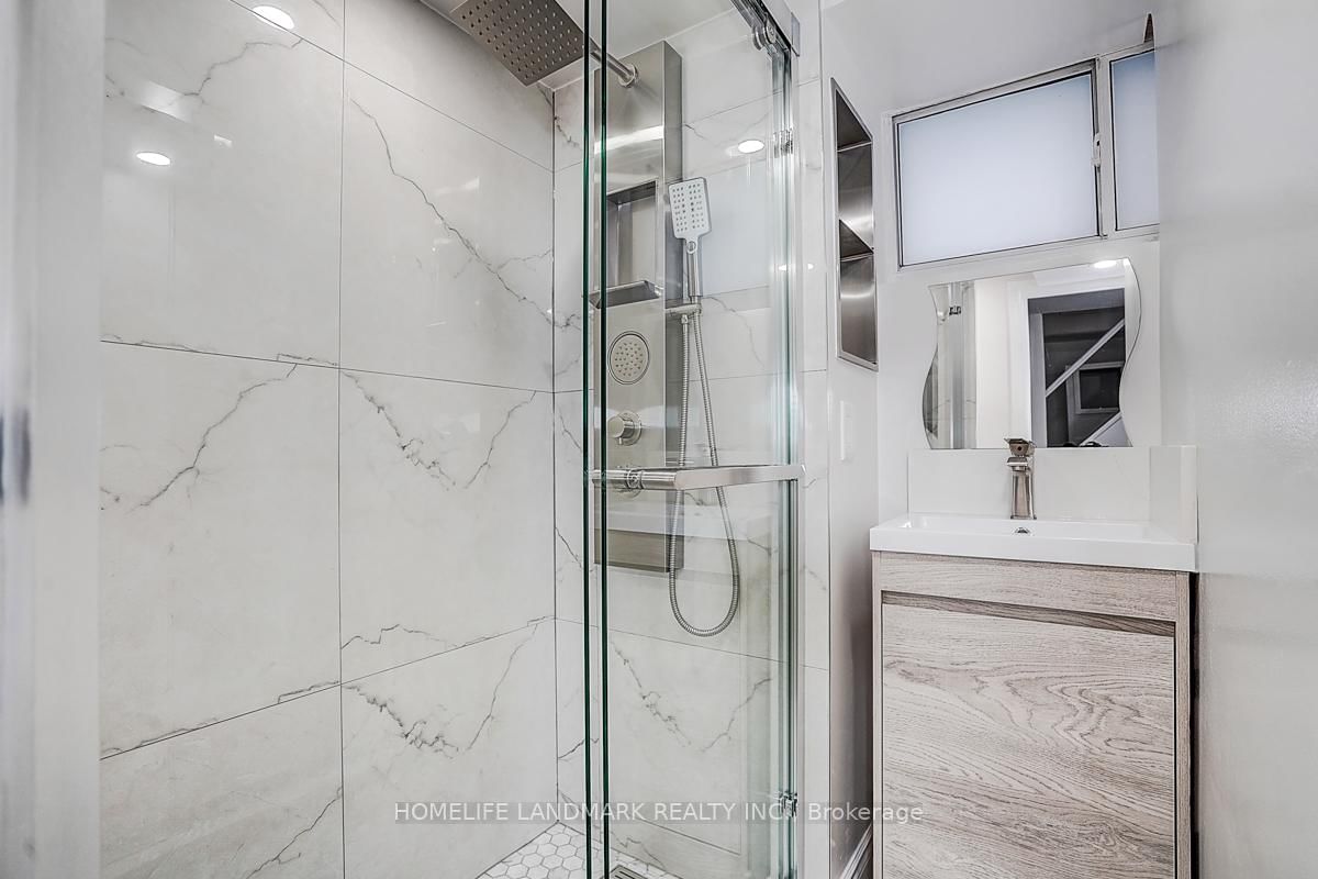 572 Pharmacy Avenue • Toronto, ON photo 22