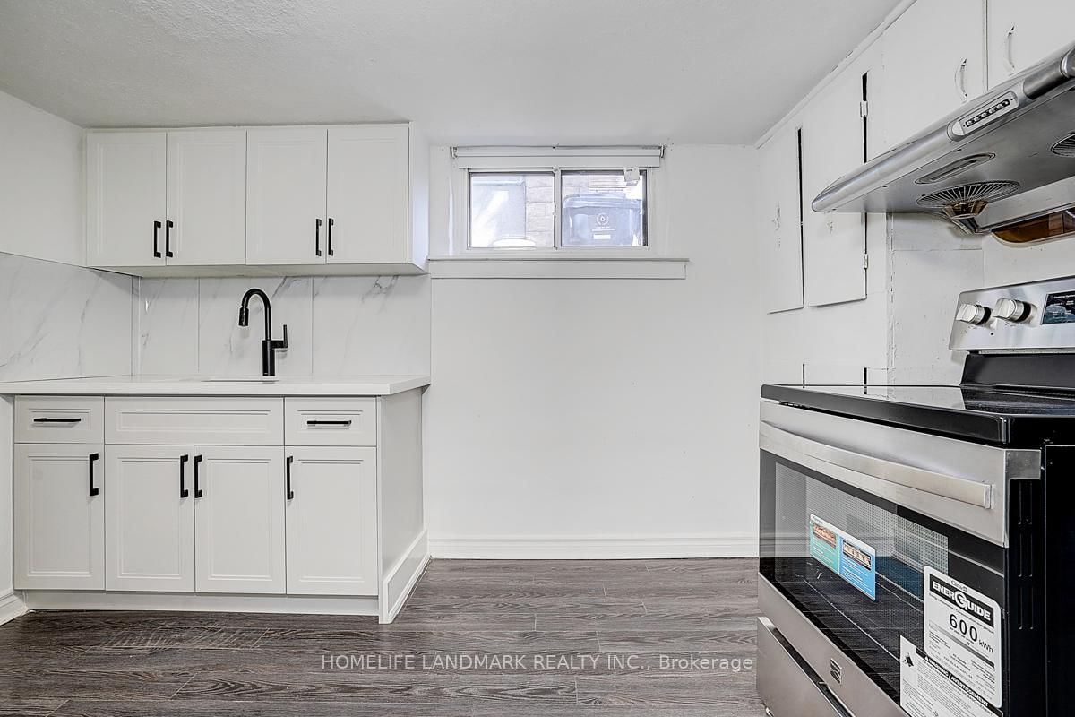 572 Pharmacy Avenue • Toronto, ON photo 23