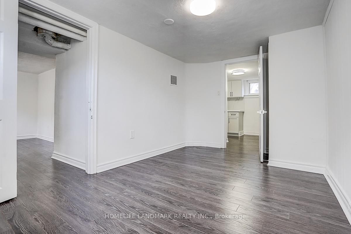 572 Pharmacy Avenue • Toronto, ON photo 26