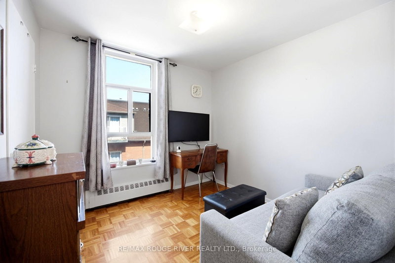 895 Kennedy Toronto,ON M1K 2E9 — Photo 23