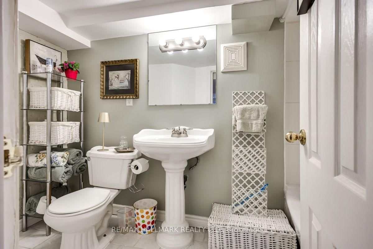 65 Haig Avenue • Toronto, ON photo 23
