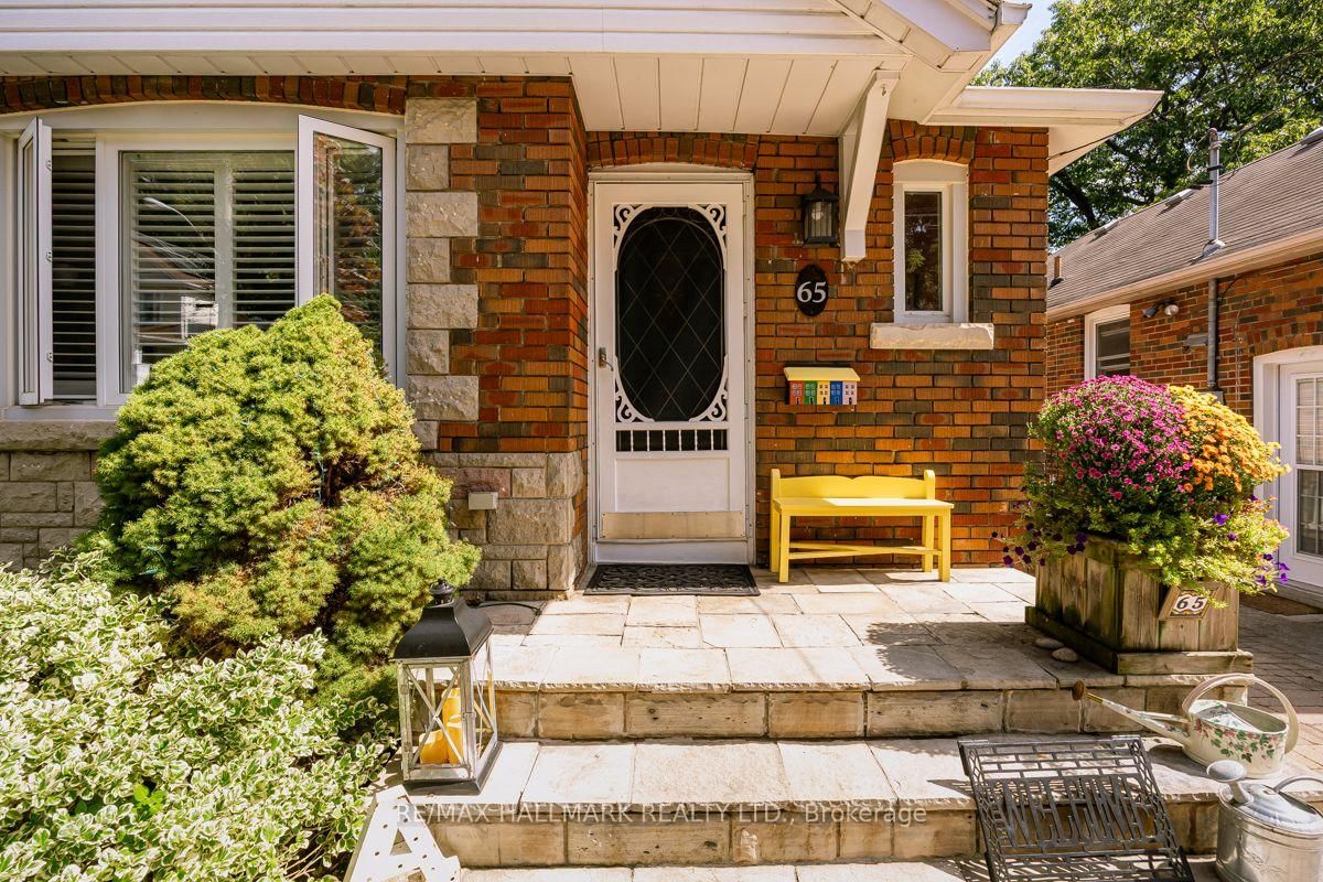 65 Haig Avenue • Toronto, ON photo 3