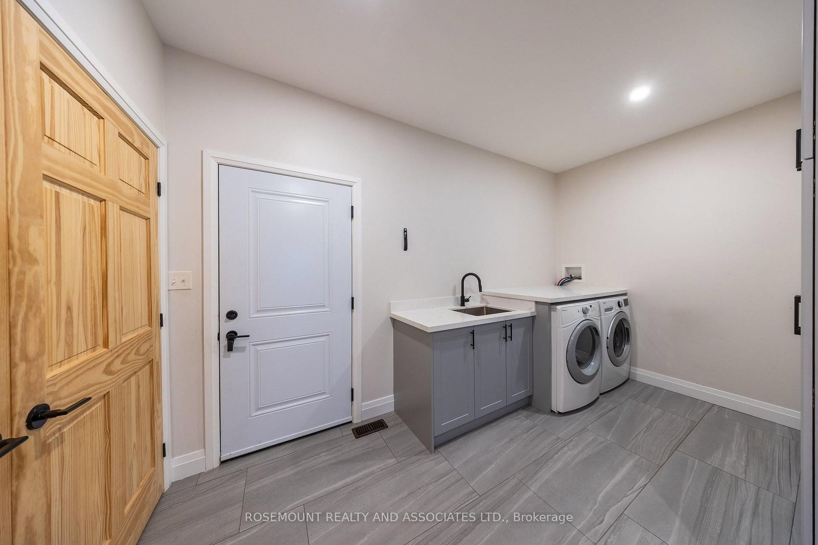3831 Reid Road • Clarington, ON photo 15