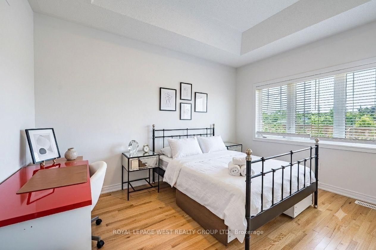 1278 Aquarius Trail • Pickering, ON photo 11