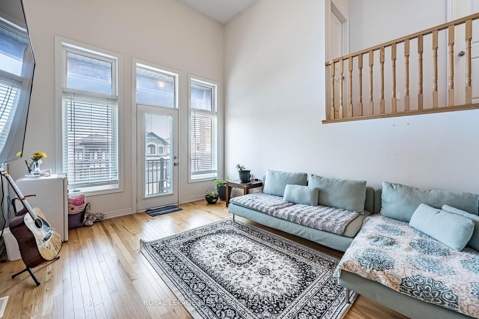 1278 Aquarius Trail • Pickering, ON photo 6