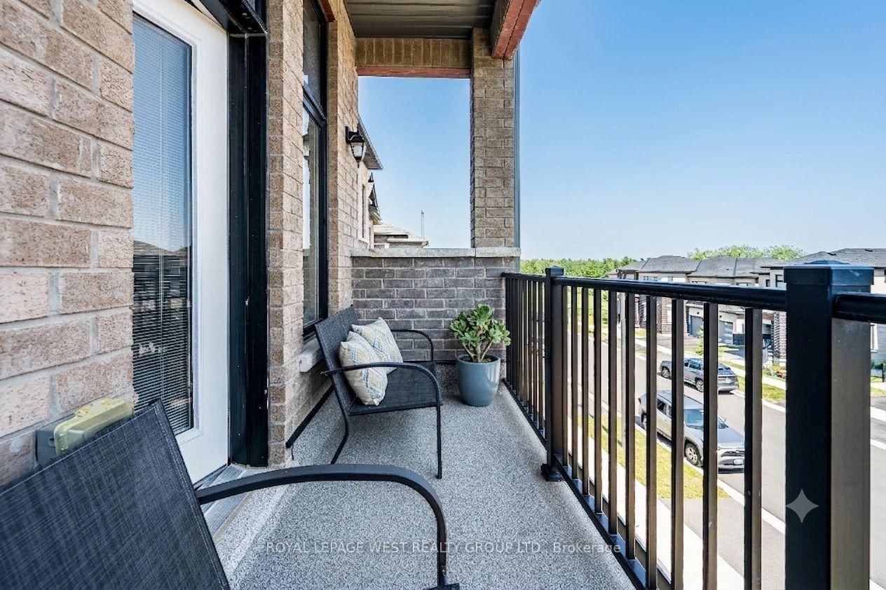 1278 Aquarius Trail • Pickering, ON photo 7