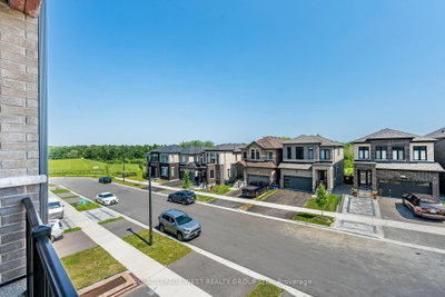 1278 Aquarius Trail • Pickering, ON photo 9