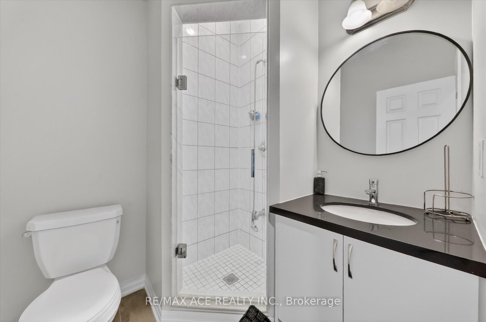 218 Flood Avenue • Clarington, ON photo 20