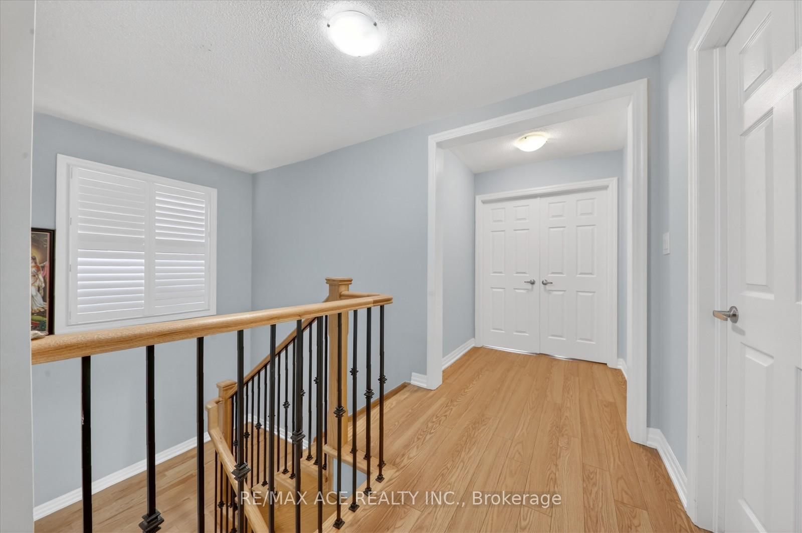 218 Flood Avenue • Clarington, ON photo 21
