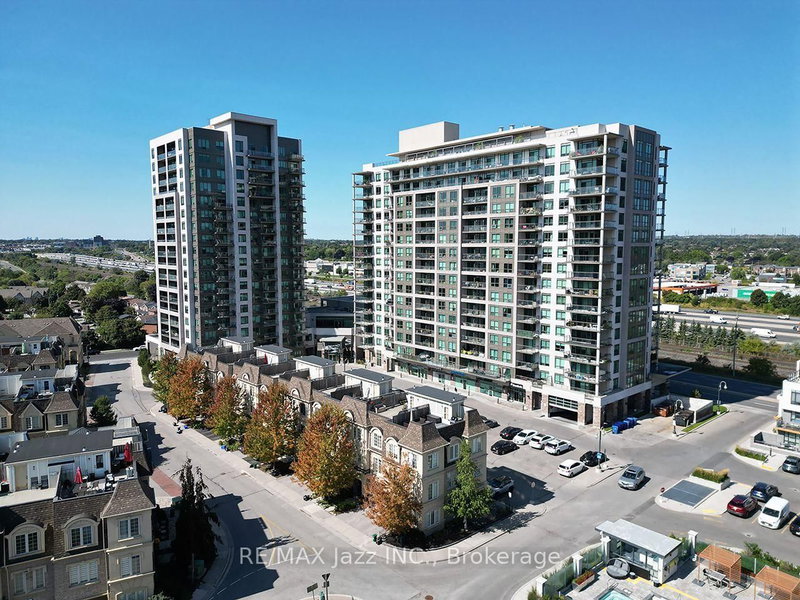 212 - 1235 Bayly Street