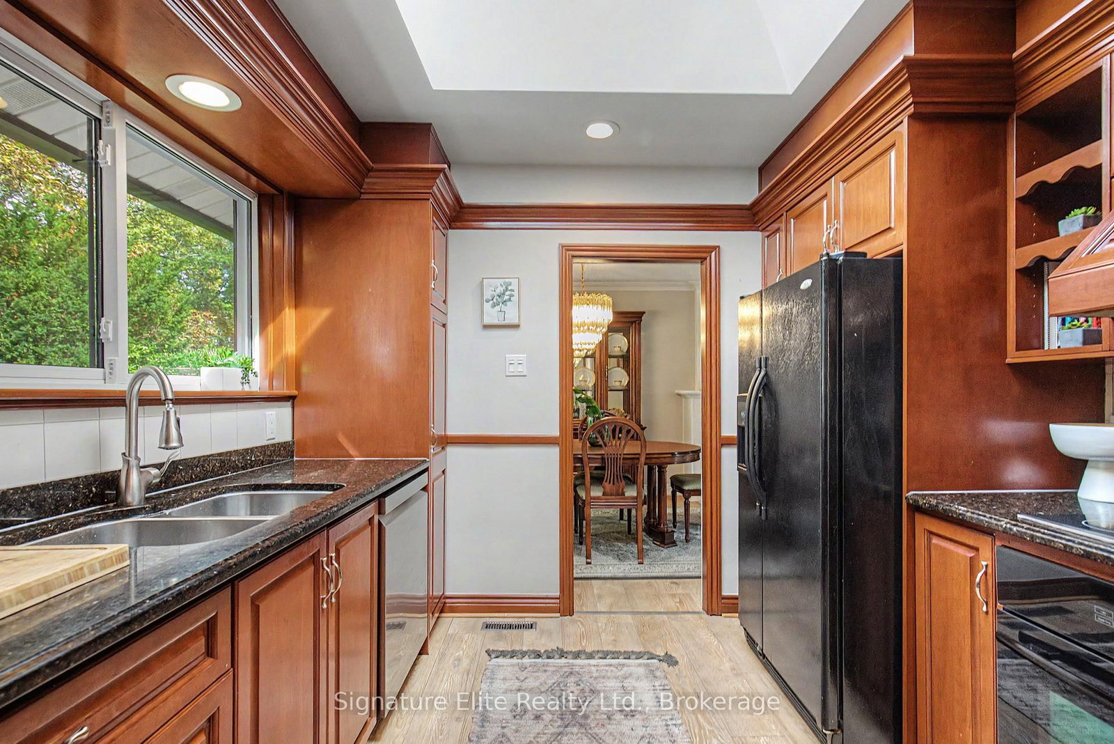 48 Toynbee Trail • Toronto, ON photo 13