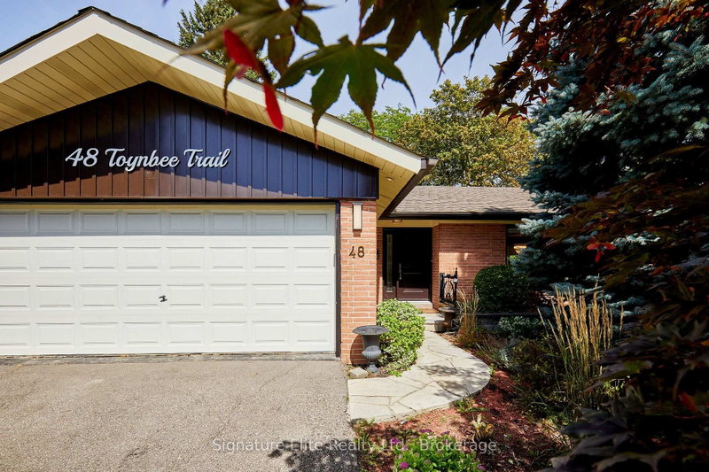 48 Toynbee Trail