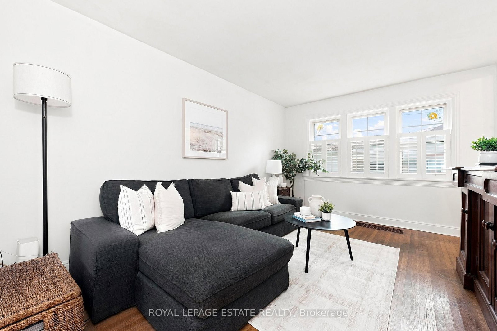 72 Manderley Drive • Toronto, ON photo 2