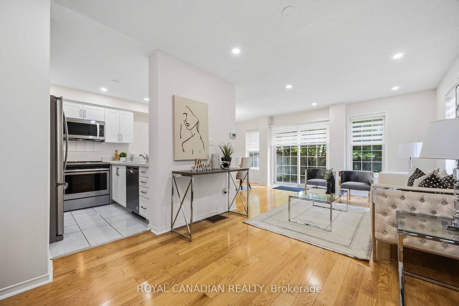 137 Stokely Cres, Whitby, view 10
