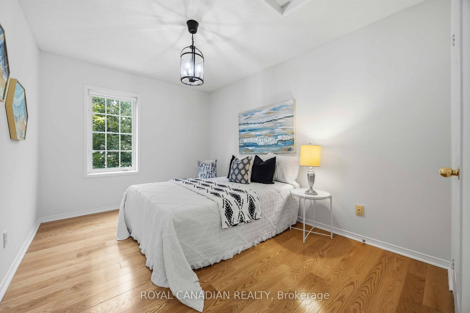 137 Stokely Cres, Whitby, view 35