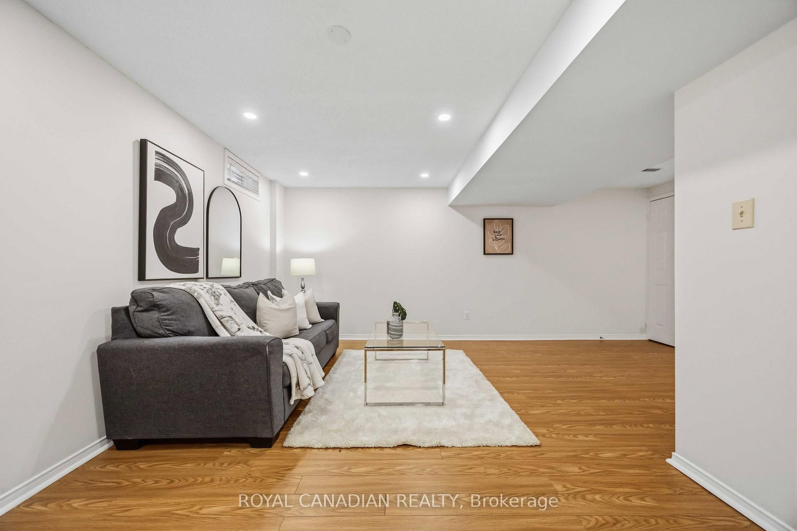 137 Stokely Cres, Whitby, view 42