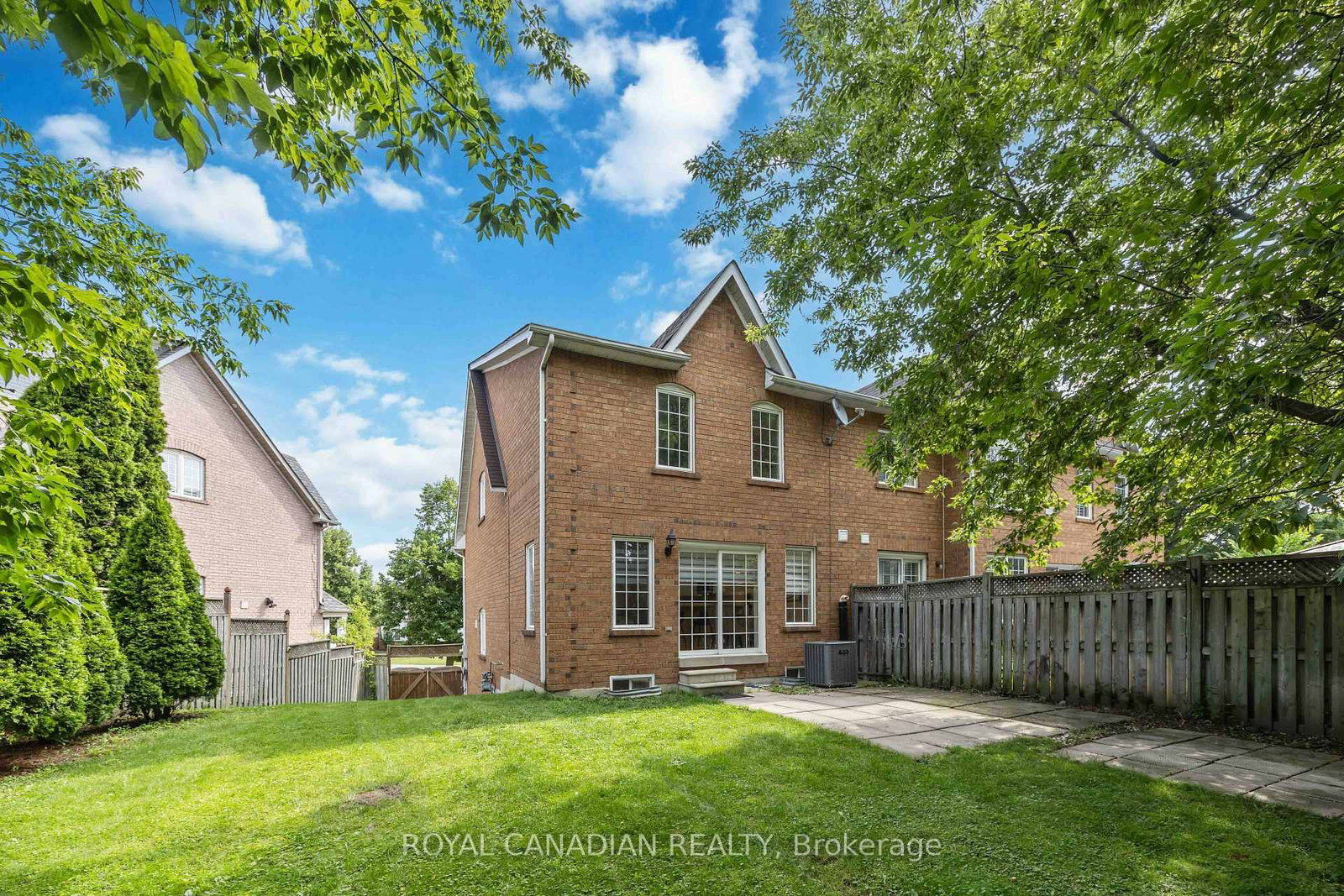 137 Stokely Cres, Whitby, view 46